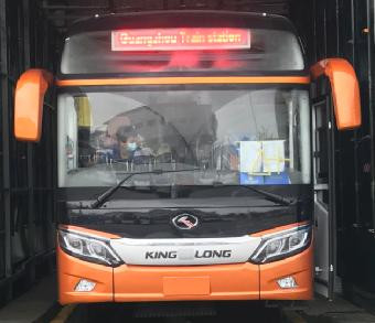 2021 বছর 53 আসনের নতুন আগমন Kinglong XMQ6127cy ডিজেল ইঞ্জিন RHD স্টিয়ারিং সহ নতুন কোচ বাস