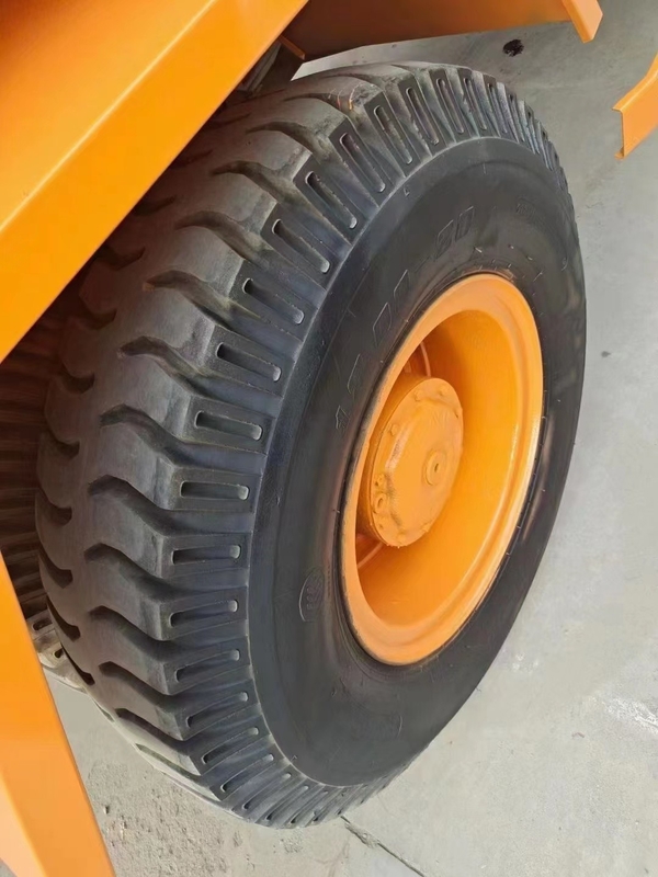 LHD 15 কিউবিক মিটার জলের ট্যাঙ্ক স্প্রিংকলার ট্রাক 290hp ফুল ড্রাইভ 4X4 অফ রোড জল স্প্রিংকলার