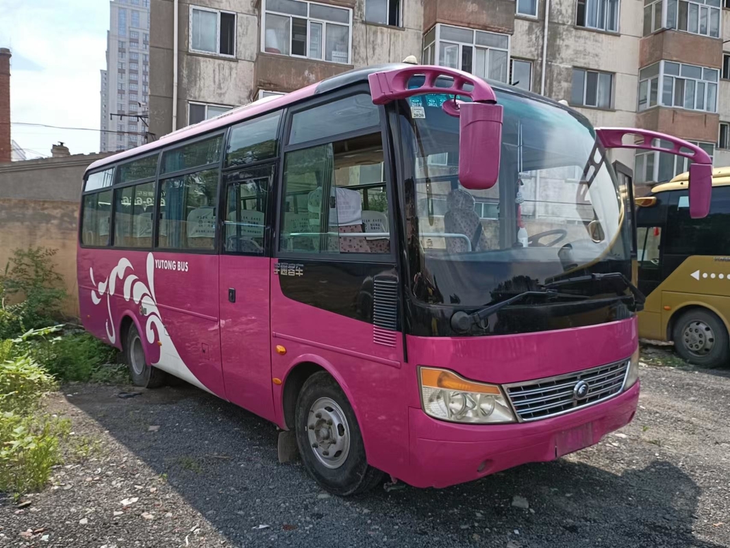 2016 বছরের 31 আসনের ইউটং বাস ZK6752D মিনি বাস যা পরিবহনের জন্য সামনের ইঞ্জিন সহ