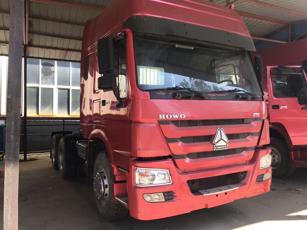 হেভি ডিউটি ​​সিনোট্রুক হাউ বিক্রির জন্য 371Hp সহ 10 চাকার 6x4 ট্রাক্টর ট্রাক ব্যবহার করেছে