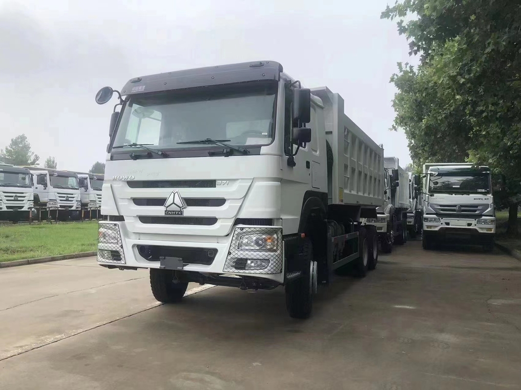 স্টক ইউরো II WD615.47 ইঞ্জিনে 371/375hp ব্যবহৃত ডাম্প টিপার ট্রাক বাম স্টিয়ারিং