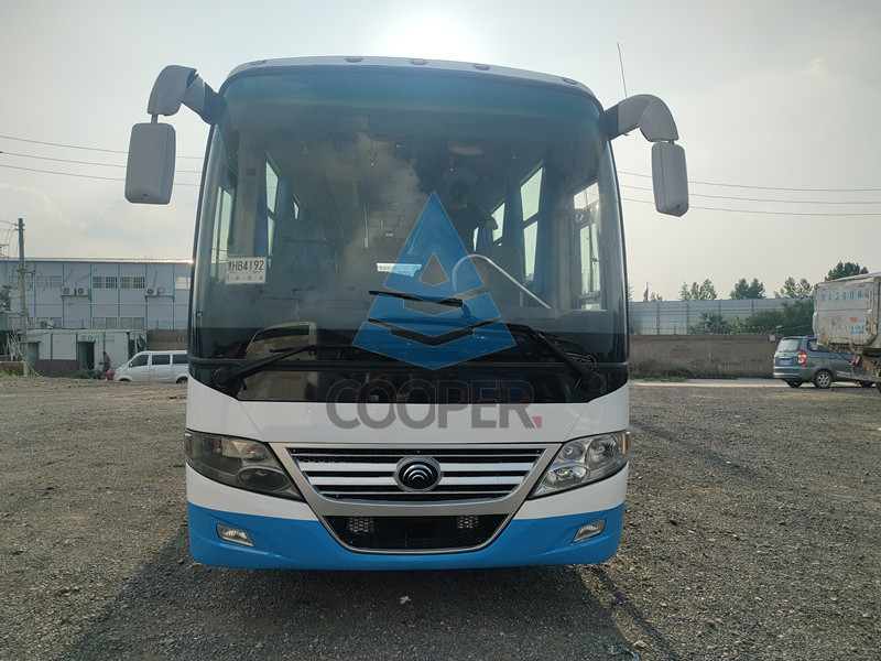 2014 সাল 53 সিটার ইউটং ব্যবহৃত বাস ZK6112D RHD স্টিয়ারিং নতুন সিট এয়ার কন্ডিশনার