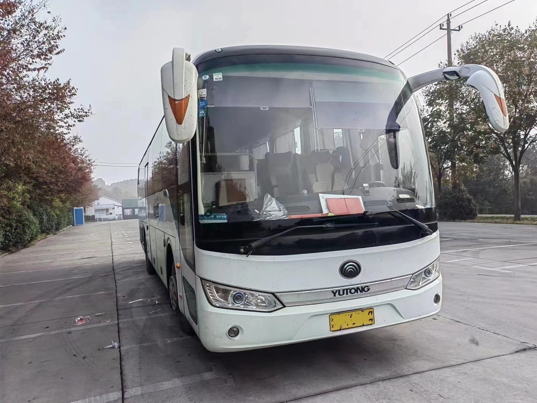 Yutong বাস Zk6115 ব্যবহৃত কোচ 47 সিটার লেফট হ্যান্ড ড্রাইভ বাস চায়না ব্র্যান্ড ইউরোভি ডিজেল ইঞ্জিন