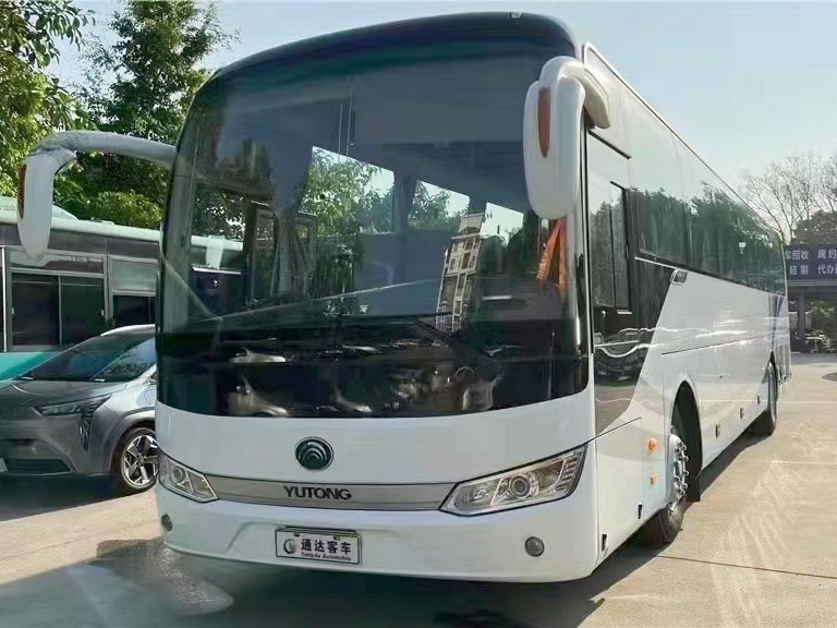 ব্যবহৃত ট্রানজিট বাস Yutong 55 সিটার ব্যবহৃত Rv বাস ZK6125 ডাবল ডোর এয়ার ব্যাগ সাসপেনশন
