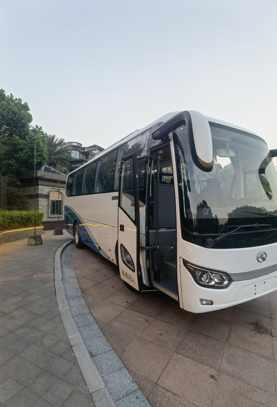 বিলাসবহুল কোচ বাস 40 আসনের কিংলং Rhd Lhd ইউরো 3 ডিজেল যাত্রীবাহী অভ্যন্তরীণ সিটি বাস বিক্রয়ের জন্য