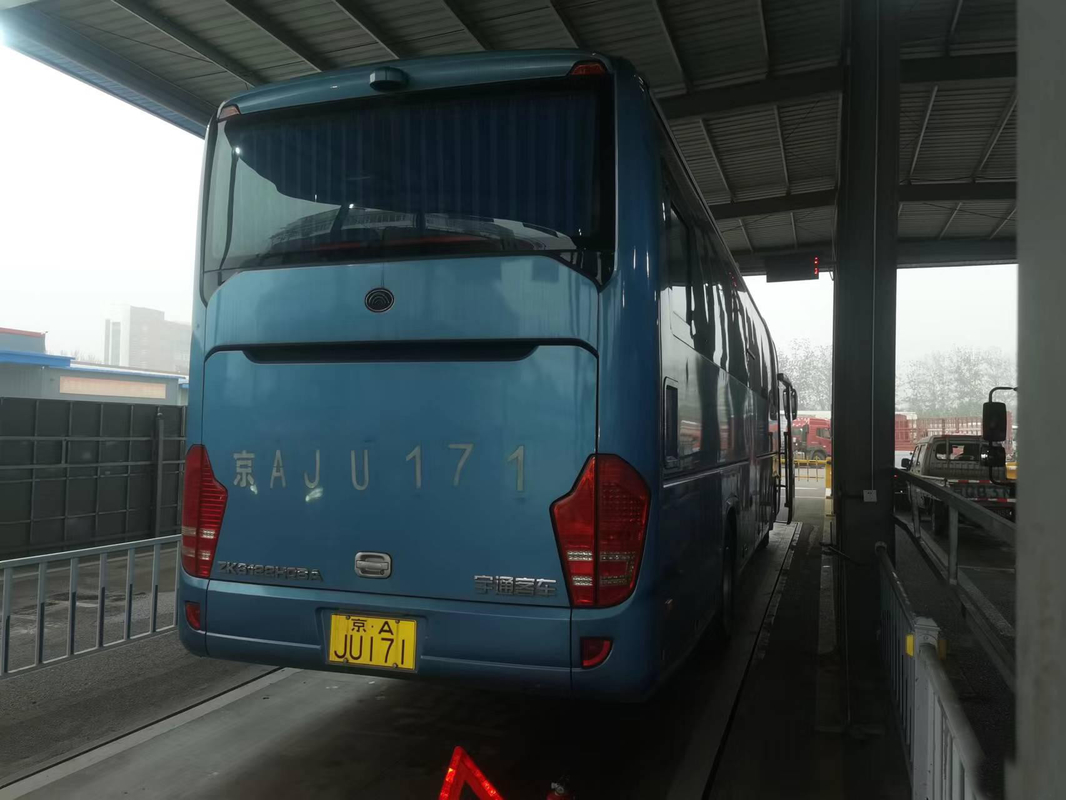 বিলাসবহুল কোচ বাস Rhd Lhd 55 আসনের সেকেন্ড হ্যান্ড ইউটং বাস ব্যবহৃত অভ্যন্তরীণ সিটি বাস বিক্রয়ের জন্য