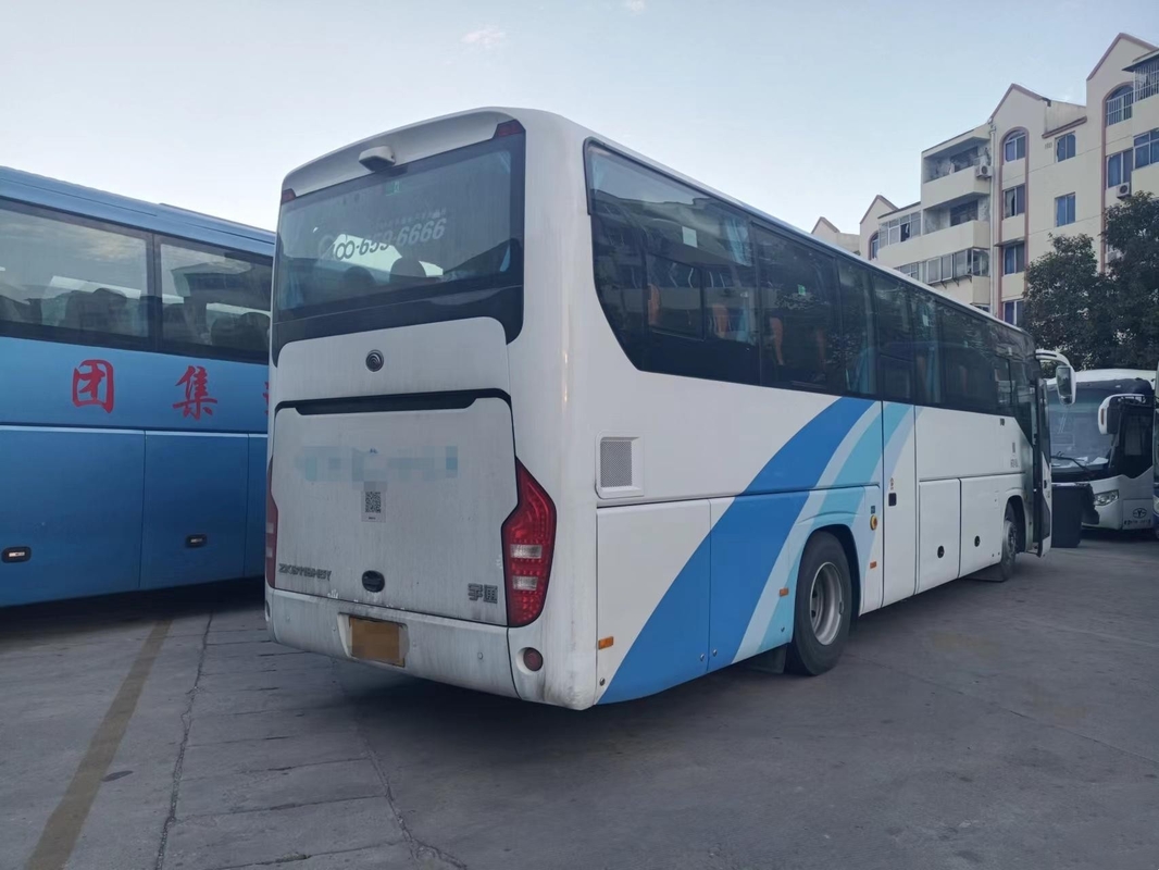 লাগেজ ব্যবহৃত বিলাসবহুল বাস 48 আসনের ZK6119 Yutong বাস যার মধ্য দরজার পিছনের ইঞ্জিন কোচ রয়েছে