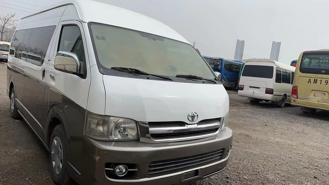জাপানি ব্যবহৃত বাস Toyota Hiace 15 আসনের দ্বিতীয় বিলাসবহুল মিনিবাস অয়েল ফ্রন্ট ইঞ্জিন চার্জার প্লাগ