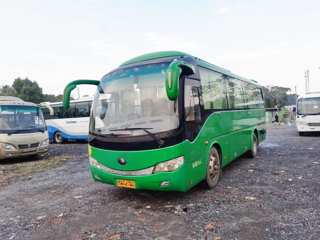 ব্যবহৃত বাস এবং কোচ ইউরো IV ইউচাই ইঞ্জিন 39 আসনের সেকেন্ড হ্যান্ড ইউটং বাস ZK6879 সিলিং উইন্ডো