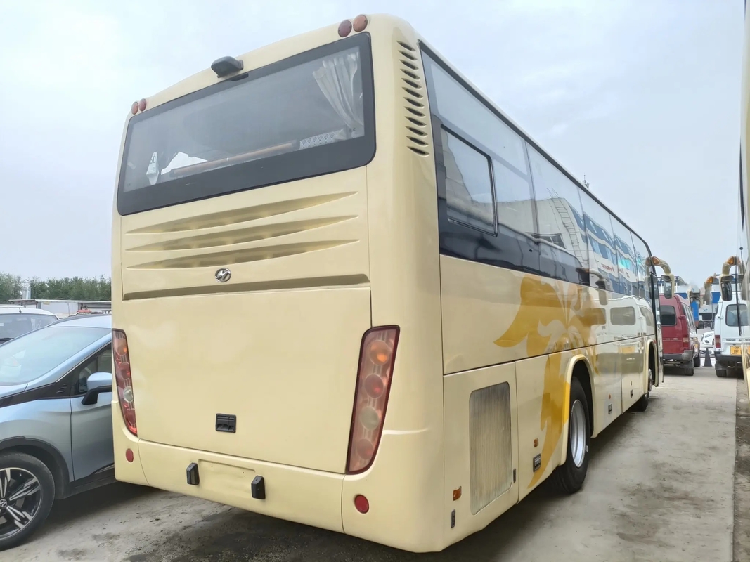 ব্যবহৃত Mci বাস KLQ6116 ব্যবহৃত হাইগার সিলিং উইন্ডো 55 আসনের একক দরজা ইউচাই ইঞ্জিন 10.5 মিটার
