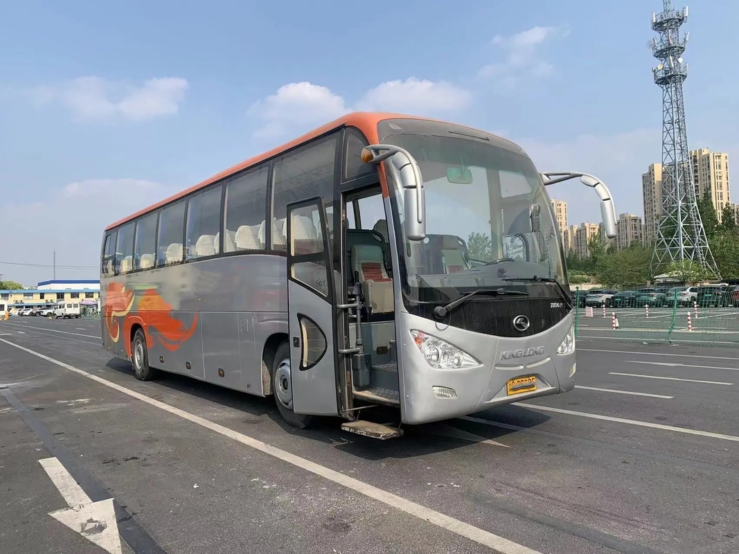 কোচ সেকেন্ড হ্যান্ড ইউরো III 55 সিট সিলিং উইন্ডো সিক্স সিলিন্ডার ইউচাই ইঞ্জিন ব্যবহৃত কিংলং বাস XMQ6126
