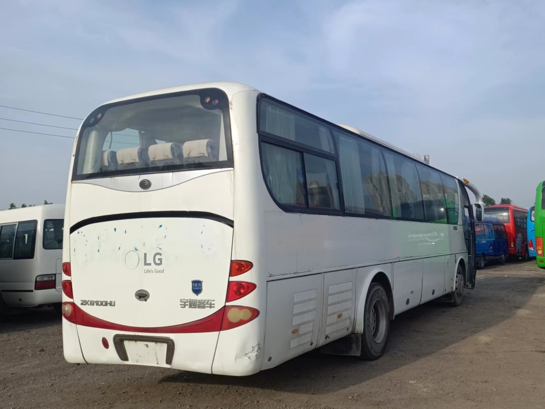 2য় হ্যান্ড কোচ 47 আসন সিলিং উইন্ডো এয়ার কন্ডিশনার EURO III Yuchai ইঞ্জিন 10.5 মিটার ইয়াং টং ZK6100