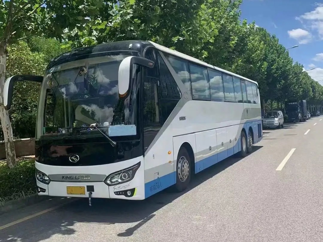 সেকেন্ড হ্যান্ড বাস বড় লাগেজ বগি বিরল ইঞ্জিন 375hp 56 আসন A/C ব্যবহৃত কিংলং বাস XMQ6135 LHD/RHD