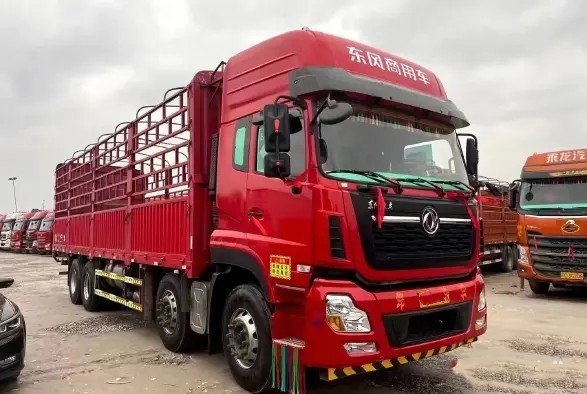 ব্যবহৃত কার্গো ট্রাক 17.8t রেটেড লোড হাই রুফ 420hp 8×4 ড্রাইভ মোড 12 টায়ার ফাস্ট গিয়ারবক্স ডংফেং লরি ট্রাক