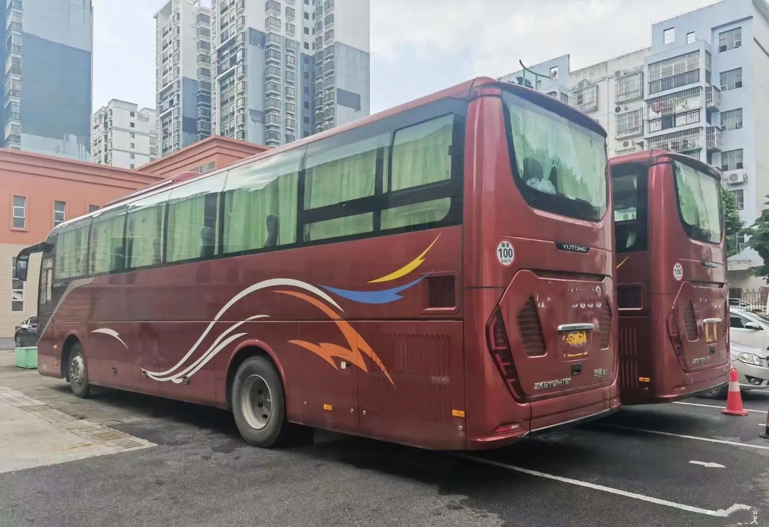 ব্যবহৃত ট্রানজিট বাস 2021 বছরের Yuchai ইঞ্জিন 310hp 52 আসনের ডিস্ক ব্রেক এয়ারব্যাগ সাসপেনশন 2 দরজা ইয়াং টং ZK6117