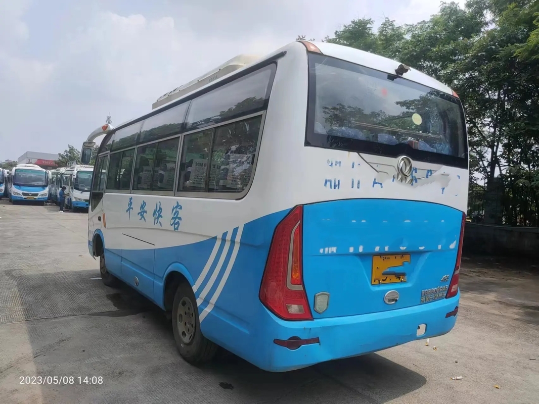 ব্যবহৃত শাটল ভ্যান ফ্লোডিং ডোর 19 আসন সাদা রঙের 6 মিটার সামনের ইঞ্জিন A/C সেকেন্ড হ্যান্ড ডংফেং বাস EQ6608