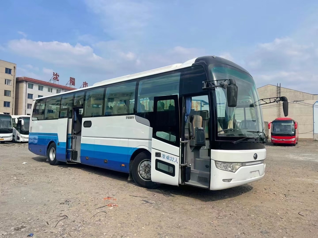 ব্যবহৃত ট্র্যাভেল বাস 32 সিট উইচাই ইঞ্জিন 336hp মিডল ডোর লাগেজ র্যাক LHD/RHD ২য় হ্যান্ড ইউটং বাস ZK6122
