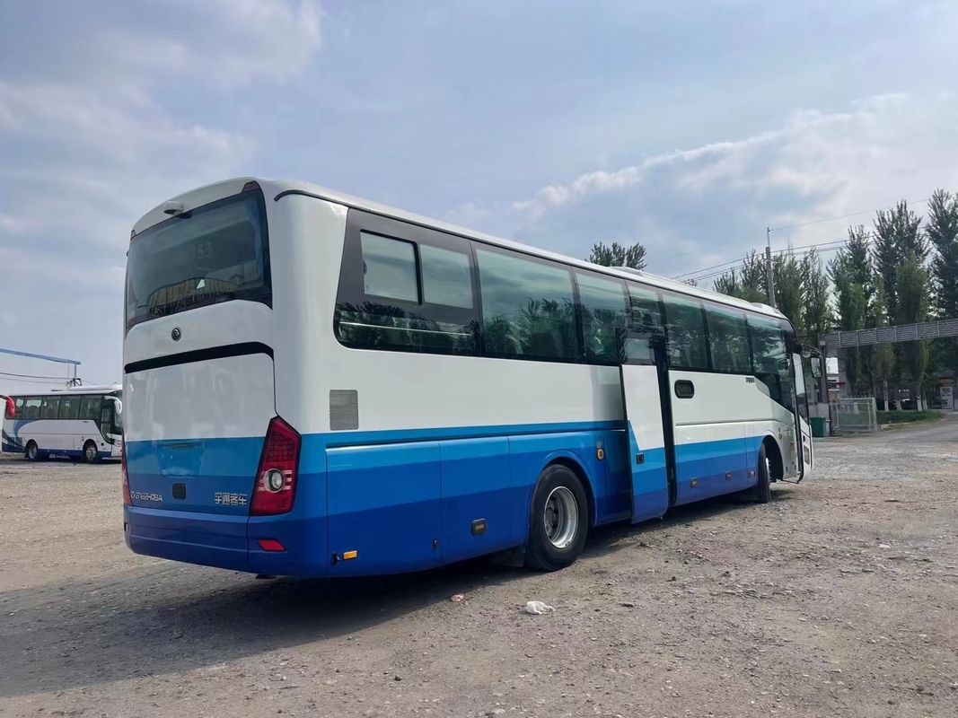 ব্যবহৃত ট্র্যাভেল বাস 32 সিট উইচাই ইঞ্জিন 336hp মিডল ডোর লাগেজ র্যাক LHD/RHD ২য় হ্যান্ড ইউটং বাস ZK6122