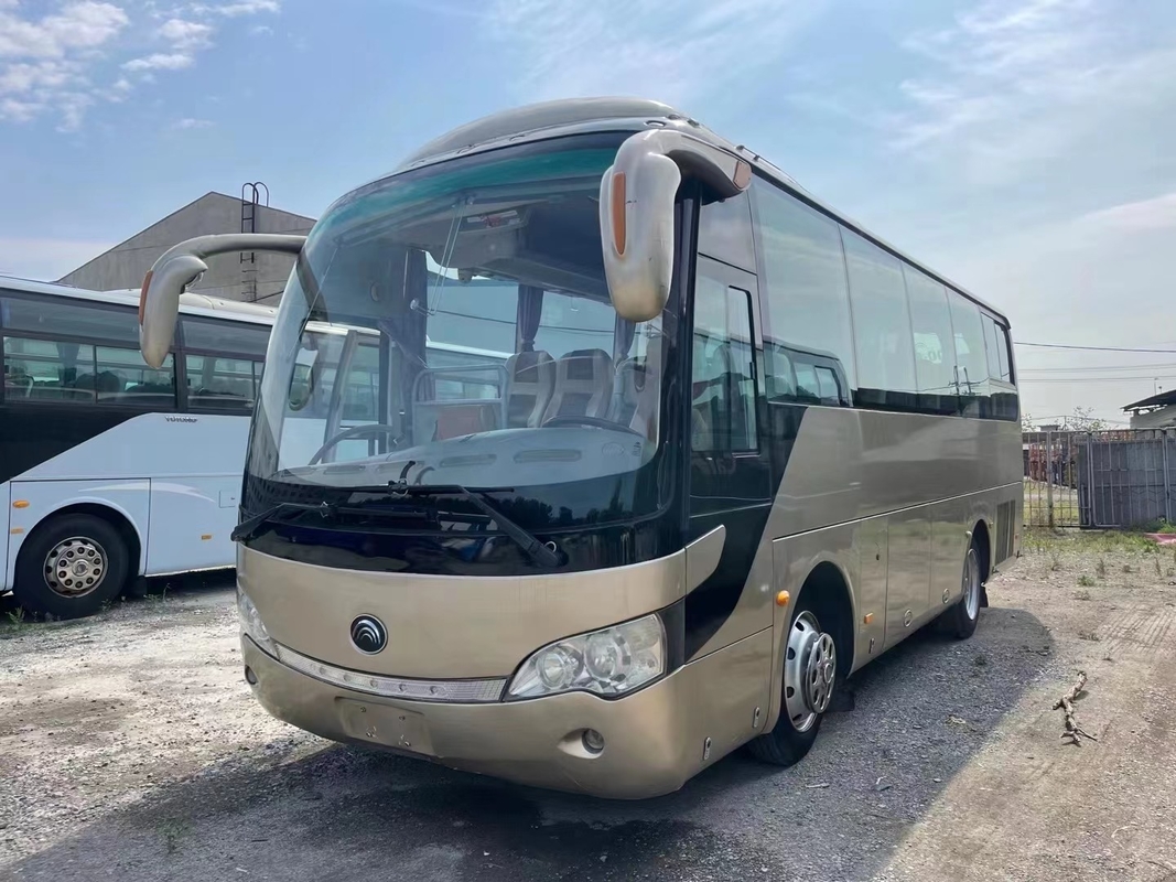 পুরানো বাস 35 সিট Yutong ZK6808 ব্যাগ স্ট্যাক এ/সি সহ ম্যানুয়াল ট্রান্সমিশন