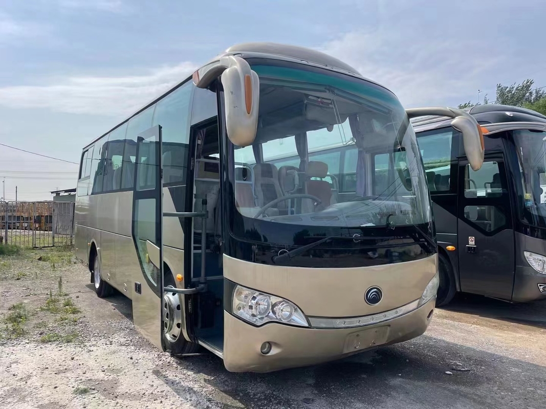 পুরানো বাস 35 সিট Yutong ZK6808 ব্যাগ স্ট্যাক এ/সি সহ ম্যানুয়াল ট্রান্সমিশন