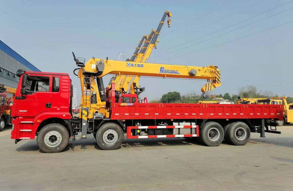 20 টন ট্রাক মাউন্ট করা ক্রেন শ্যাকম্যান 8 × 4 ফ্ল্যাট বেড বক্স 5 সেকশন আর্ম 23.7 মিটার দীর্ঘ
