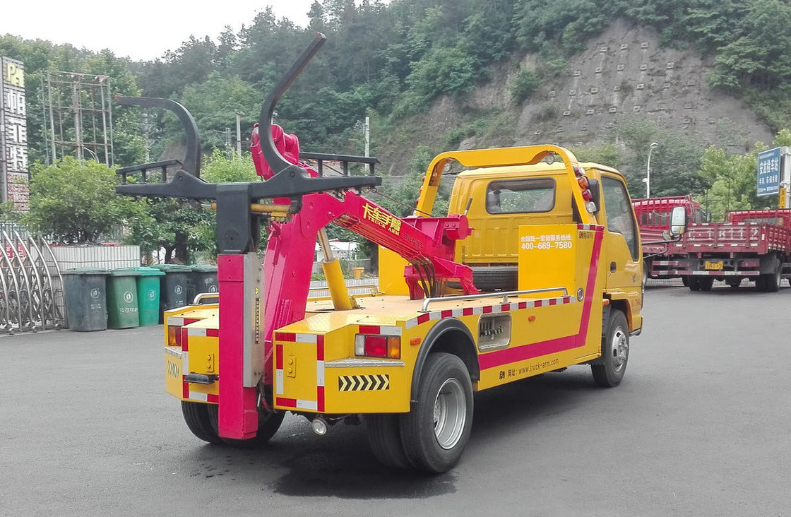 ট্যাগ ট্রাক Wrecker ব্যবহৃত Isuzu 600P মডেল 4 * 2 ড্রাইভ মোড 130hp লোডিং 3 টন একক ক্যাবিন