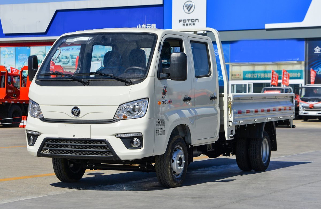 ব্যবহৃত মিনি কার্গো ট্রাক পেট্রোল ইঞ্জিন 122hp সাদা রঙ বাম হাত ড্রাইভ লোডিং 3 টন এলএইচডি