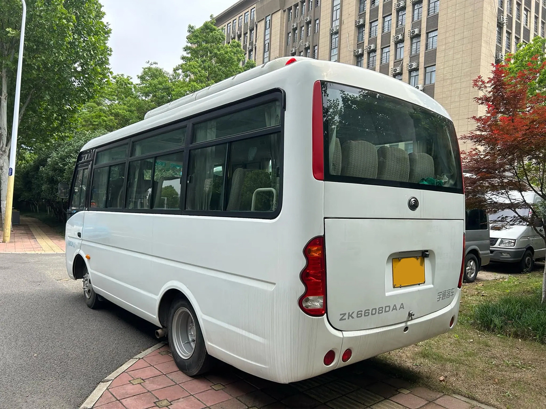 ZK6608 ইউটোং ব্যবহৃত যাত্রীবাহী বাস / 10-19 আসনযুক্ত ইউটোং ব্র্যান্ডের ব্যবহৃত যাত্রীবাহী বাস