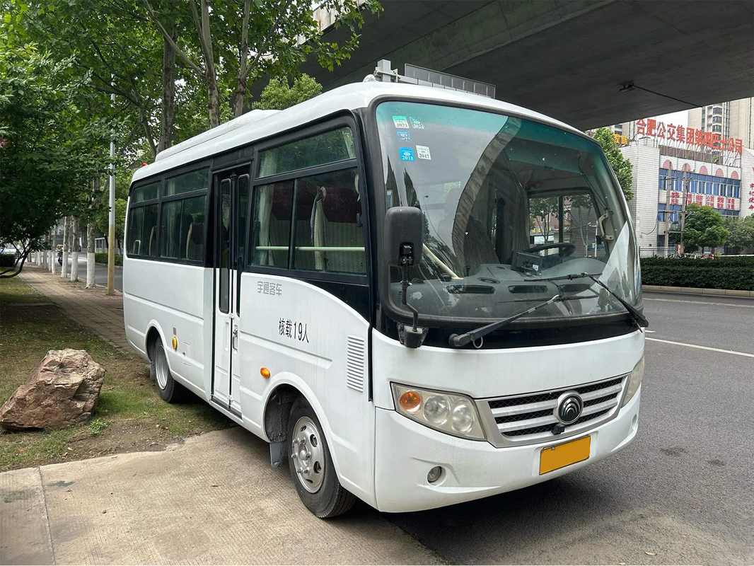 ZK6608 ইউটোং ব্যবহৃত যাত্রীবাহী বাস / 10-19 আসনযুক্ত ইউটোং ব্র্যান্ডের ব্যবহৃত যাত্রীবাহী বাস