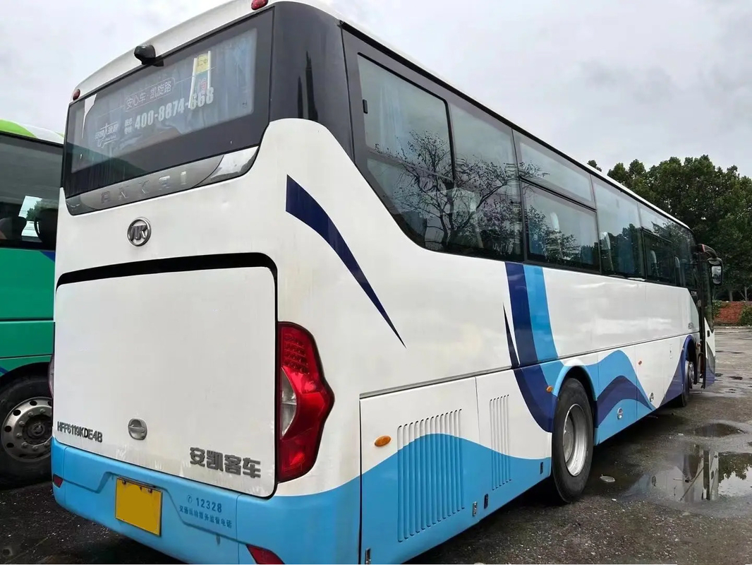 HFF6119 51 সিট বিলাসবহুল বাস সঙ্গে বড় স্থান জন্য ব্যাগ, পিছন ডিজেল ইঞ্জিন, বাম-হ্যান্ড ড্রাইভ