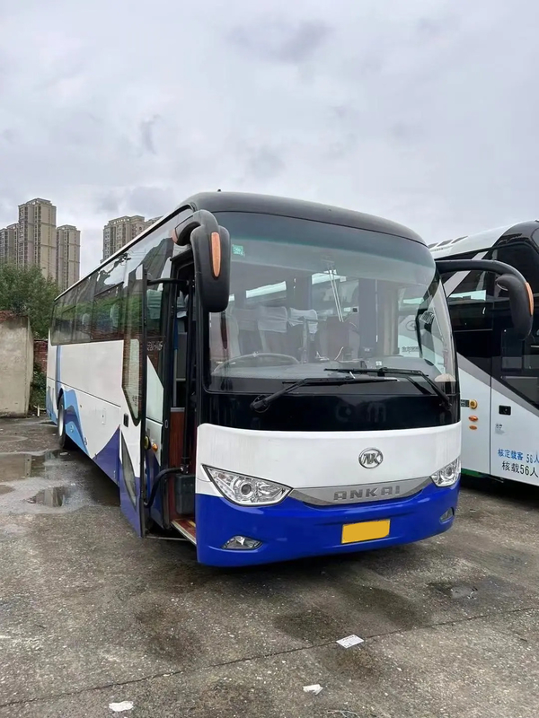 HFF6119 51 সিট বিলাসবহুল বাস সঙ্গে বড় স্থান জন্য ব্যাগ, পিছন ডিজেল ইঞ্জিন, বাম-হ্যান্ড ড্রাইভ