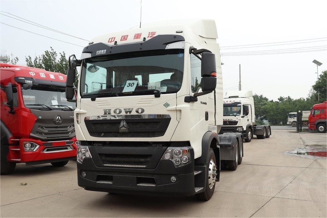 HOWO সিঙ্গেল রিং সেমি TX ভারী ট্রাক 440HP 6X4 12 গিয়ার ডুয়াল ড্রাইভ এলএনজি ট্র্যাক্টর জাতীয় VI