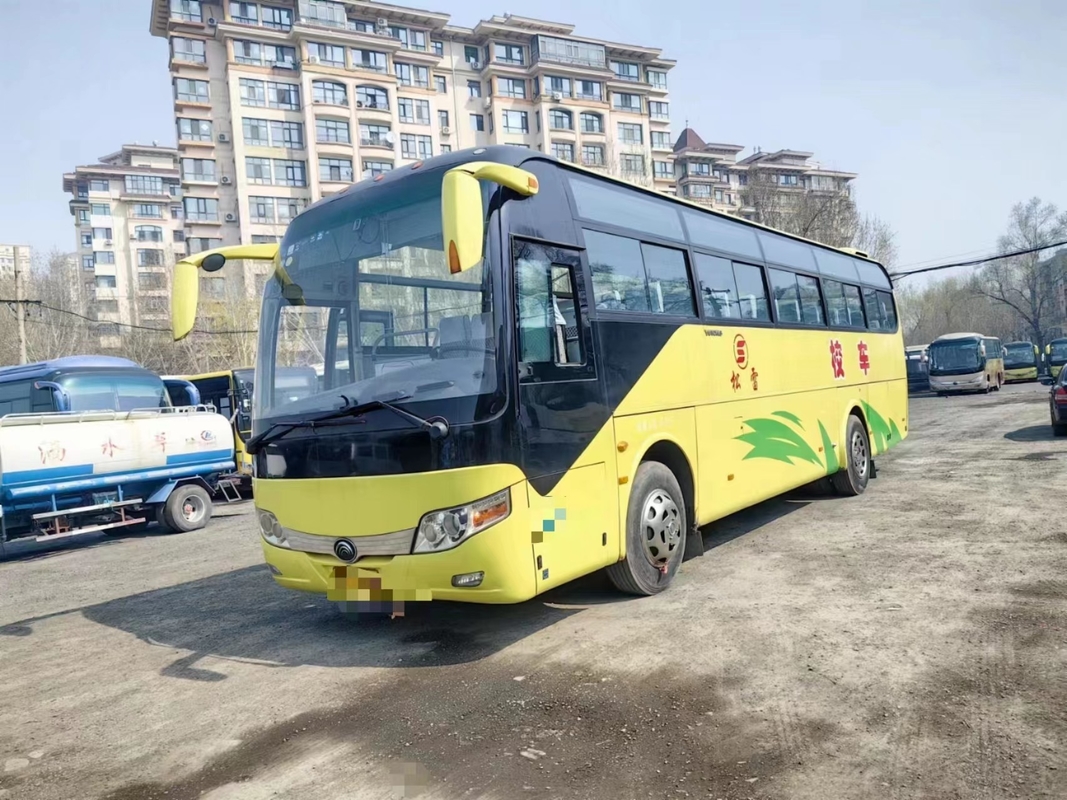 দ্বিতীয় হাতের বাস ইউটং ZK6107 কোচ বাস মূল 2 + 3 আসন বিন্যাস 60 আসন পাতা বসন্ত এ / সি