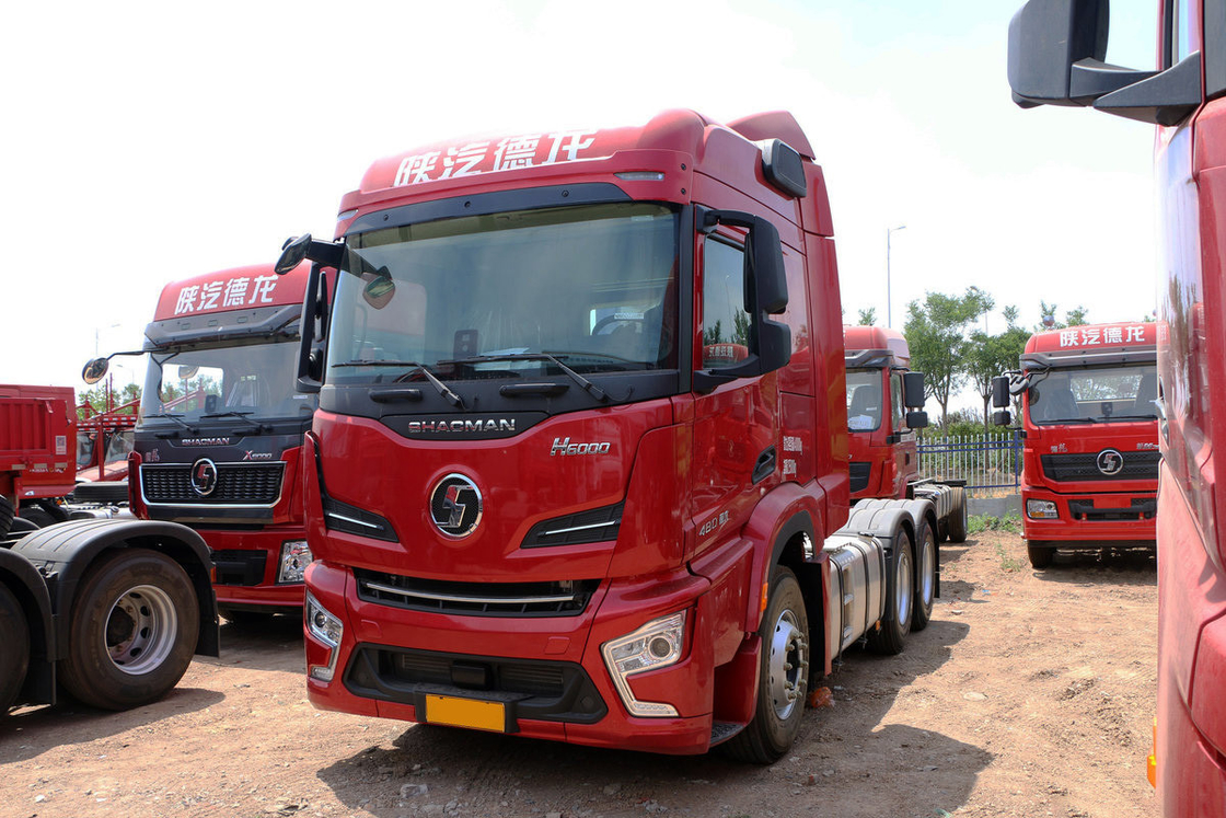 এএমটি 12-স্পিড একক সারি অর্ধ-সিট ডিজেল 480hp 6 * 4 শ্যাকম্যান ট্র্যাক্টর ট্রাক এইচ 6000 মডেল