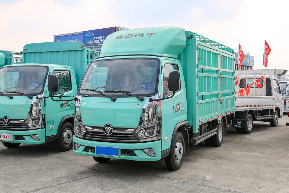 ফোটন অমান মিনি ট্রাক 2.0L 127HP সিএনজি 3.815 মিটার উচ্চ ছাদ ডিফ্লেক্টর বেড়া ট্রাক শক-অ্যাসোসিং আসন