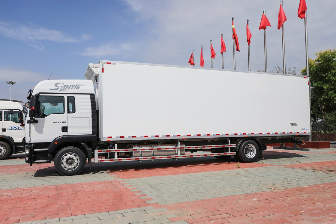 ডিজেল 10-স্পিড 290hp 4X2 9.45m ডিফ্লেক্টর সারি অর্ধেক ক্যাব হোয়াইট বডি সিট্রাক ZZ5186 তিন দরজা মালবাহী রেফ্রিজারেটেড ট্রাক