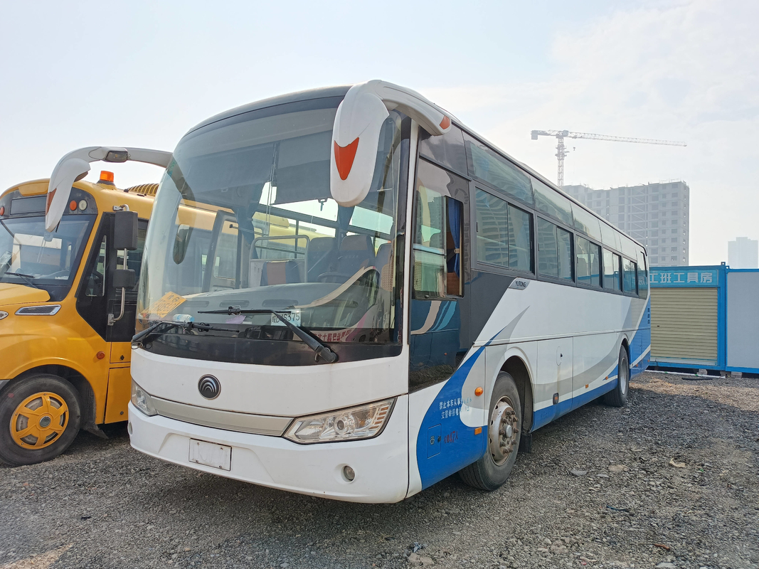 আফ্রিকায় বাস ব্যবহার Youngtong ZK6115 ডাবল ডোর স্লাইডিং উইন্ডো 47 সিট ডিজেল ইঞ্জিন এ / সি