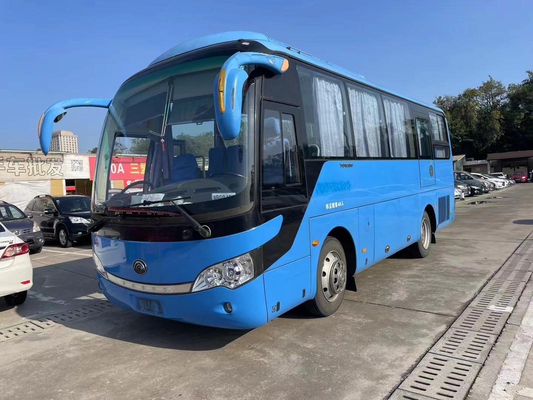 ব্যবহৃত মিনি বাস বিক্রির জন্য 40 আসন 8 মিটার যাতায়াতের বাস ইউটং ZK6808 বাম হাতের ড্রাইভ ব্যবহার গানা