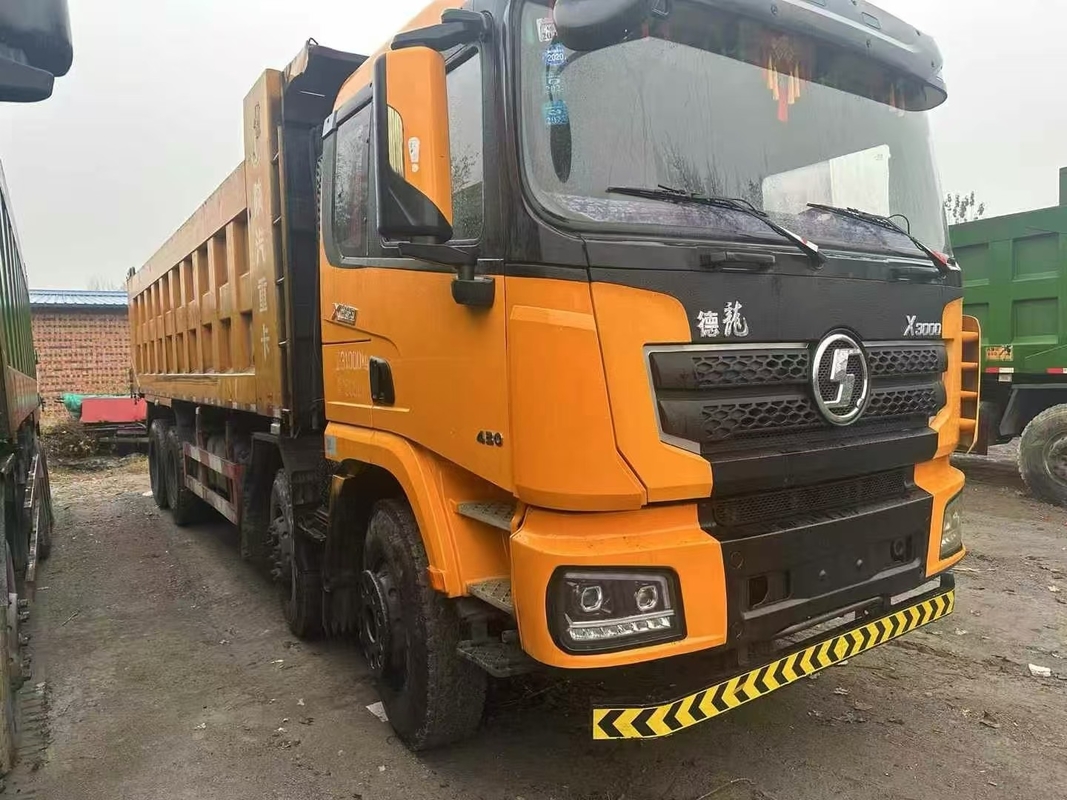8x4 6x4 50 টন ব্যবহৃত শ্যাকম্যান ডাম্প ট্রাক বিক্রয়ের জন্য X3000 ওয়েচাই 430hp বালি এবং পাথর পরিবহন