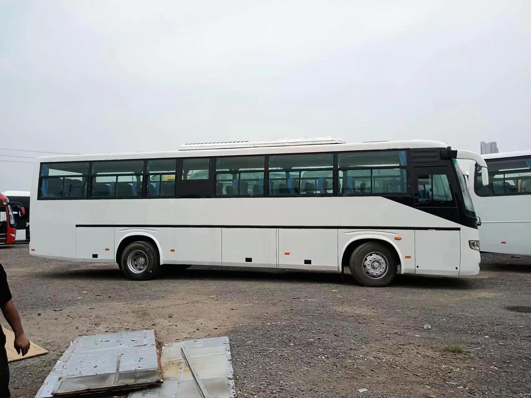 ব্যবহৃত ইউটং বাস স্টক Zk6112d 53seats Dachai ডিজেল জ্বালানী টাইপ ইউরো 2 ইঞ্জিন মধ্যম দরজা সঙ্গে