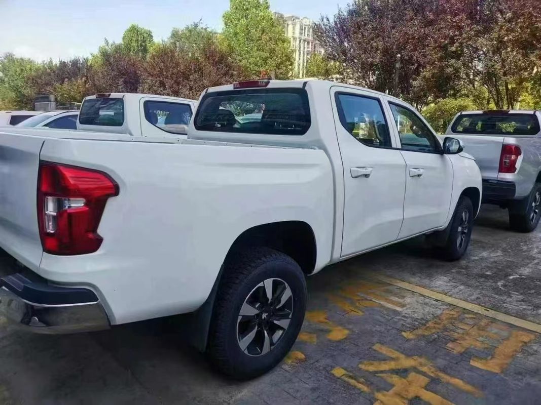 সাশ্রয়ী মূল্যের নতুন Peugeot ডিজেল 4WD ভোলাঁতে আ লা ইজকুইয়ের্দা ইউরো 5 ডাবল কেবিন রপ্তানির জন্য