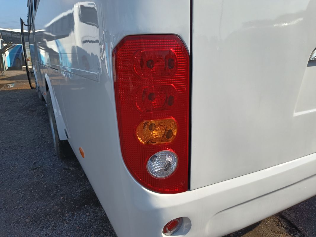 ZK6102D ইউটং ব্যবহৃত যাত্রী বাস ২০২০ ৫৭-সিটার ২+৩ বিন্যাস একটি দরজা ডান-হ্যান্ড ড্রাইভ বিলাসবহুল বাস