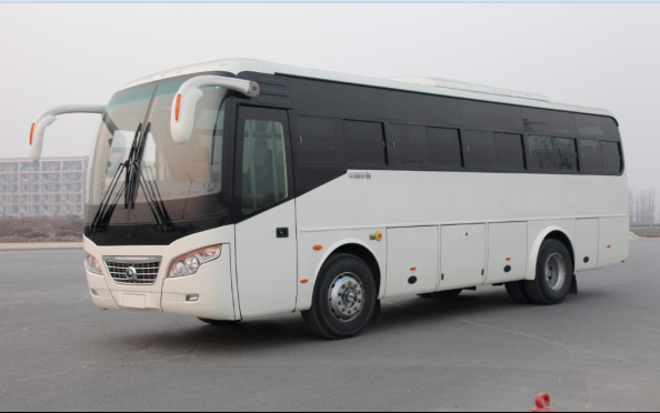 40 টি আসন ইউটং ZK6932D নতুন বাস নতুন কোচ বাস স্টিয়ারিং আরএইচডি ডিজেল কাম-ইন ইঞ্জিন ইউরো 2 পর্যটকদের জন্য