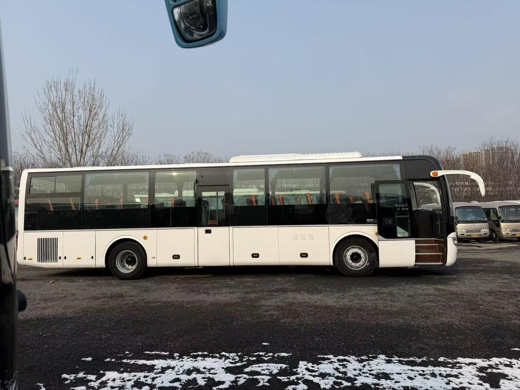 Used Tour Bus Yutong Zk6121 Yuchai 330hp  Leaf Spring 67 Seats  Lux Transport With Air Condition