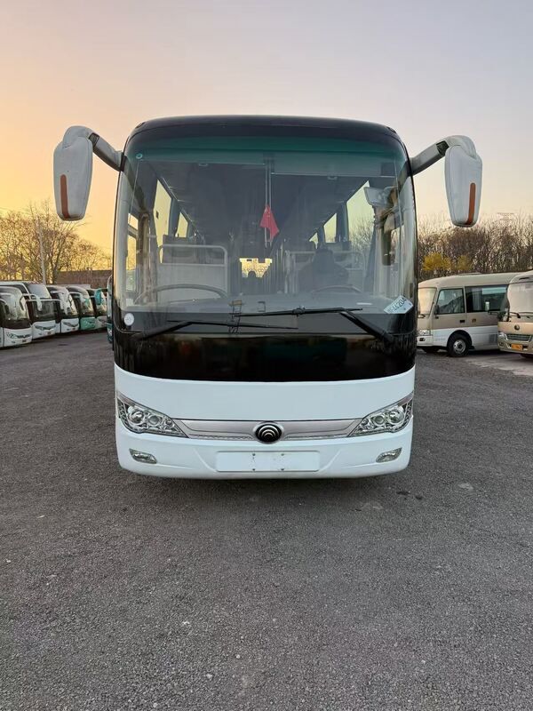 ব্যবহৃত বিলাসবহুল বাস Yutong Zk6119 Yuchai 330hp পাতা বসন্ত 50 আসন লক্স পরিবহন এয়ার কন্ডিশনার সঙ্গে পর্যটক বা দীর্ঘ দূরত্বের জন্য