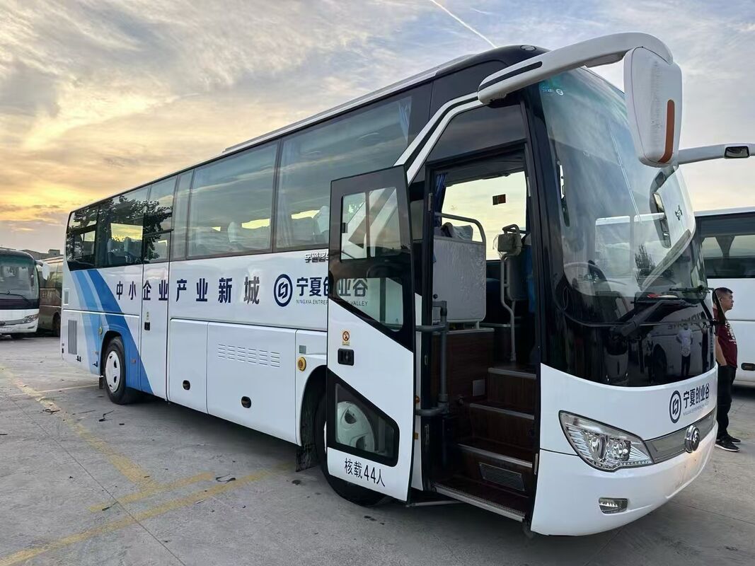 Used Coach Buses Yu-tong ZK6107 Weichai Euro 5  Leaf Spring 44 Seats 2021 Year Lux Transport With Air Condition For Shuttle or Long Distance