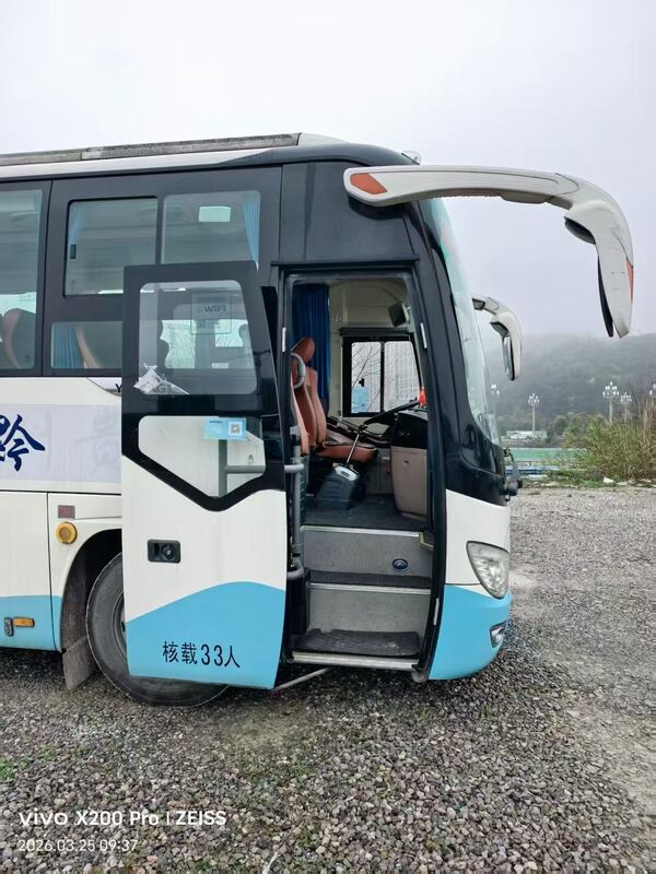 ইউ-টং ZK6888 ইউচাই ইউরো 5 লিফ বসন্ত 33 আসন 2020 বছর লক্স পরিবহন এয়ার কন্ডিশনার সহ শাটল বা দীর্ঘ দূরত্বের জন্য
