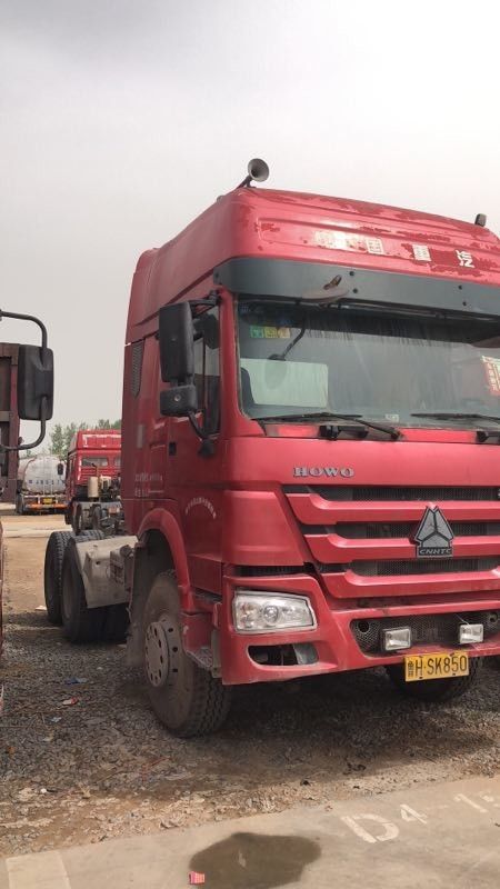 6x4 ড্রাইভ মোড ব্যবহৃত ট্র্যাক্টর ট্রাক সিটোট্রাক হোয়া ব্র্যান্ড 3 আসন