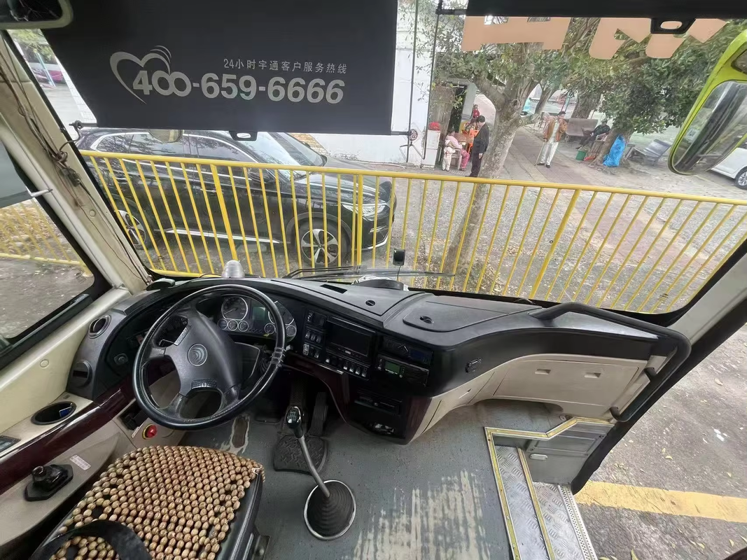ব্যবহৃত Yut-ong ZK6996 দূরপাল্লার কোচ বাস 39 আসনের সেকেন্ড হ্যান্ড প্যাসেঞ্জার কোচ