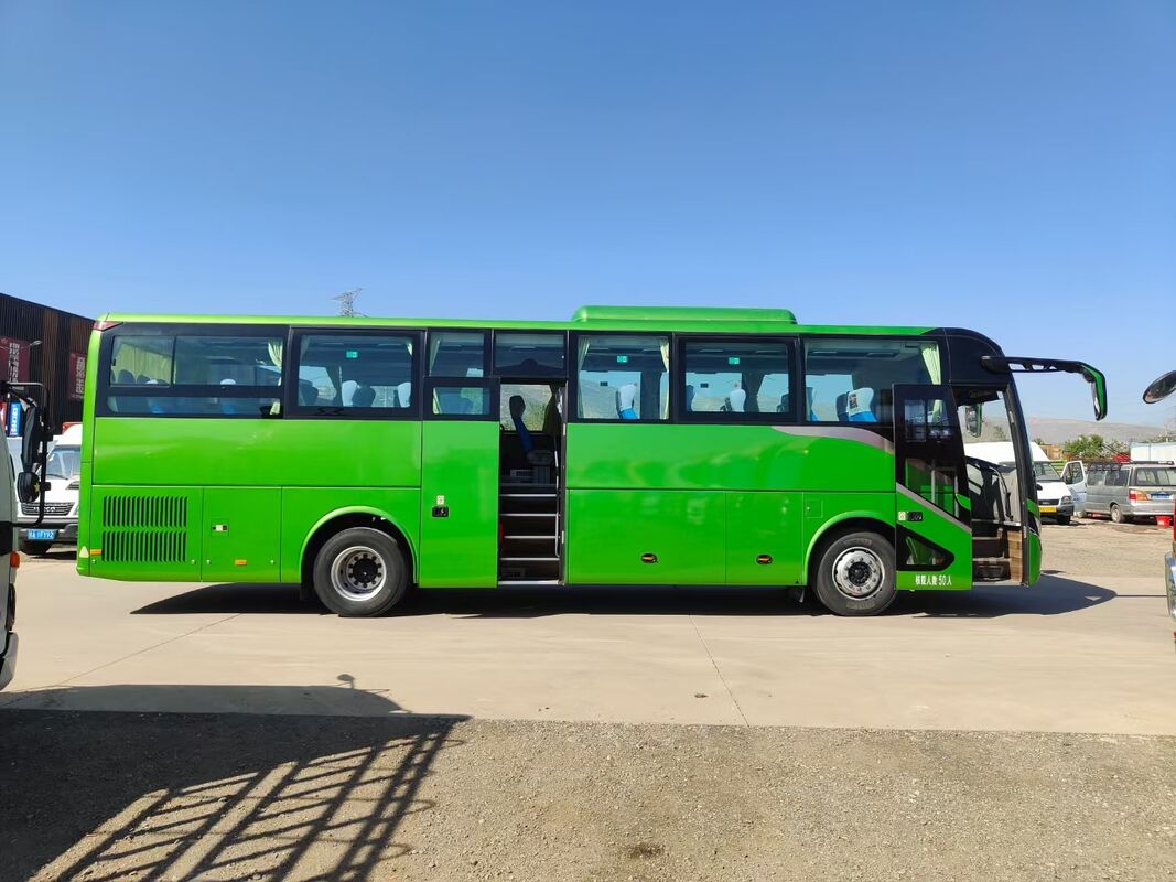 বিক্রয়ের জন্য ব্যবহৃত ইউটং ZK6117 বাস ওয়েইচাই ডিজেল ইঞ্জিন ডাবল ডোর ৫০ সিট লাক্সারি ট্যুর কোচ LHD